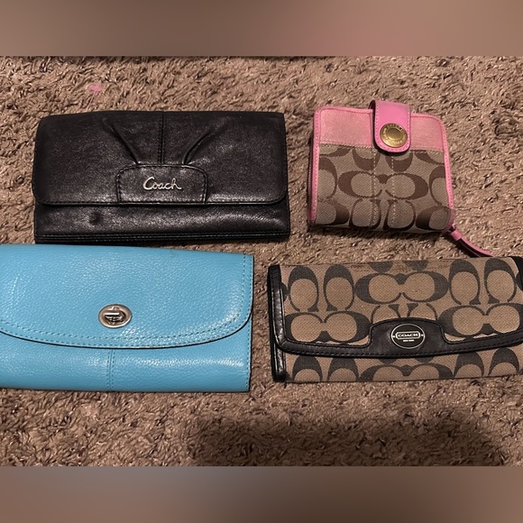 Coach Handbags - Coach preloved wallet lot